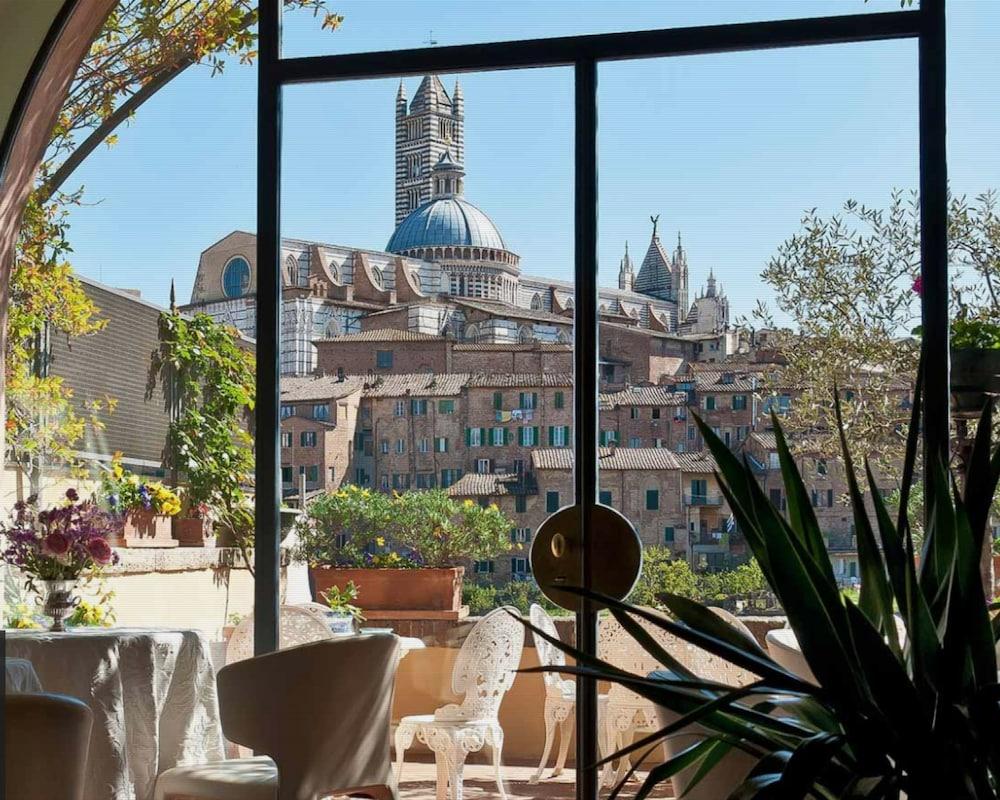 Bed and Breakfast Residenza D'Epoca Campo Regio Relais Siena Exteriér fotografie
